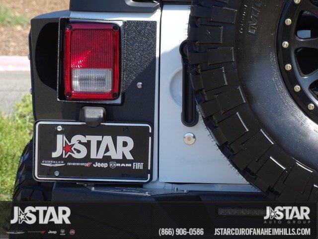 2017 Jeep WRANGLER UNLIMITED SPORT S 4X4